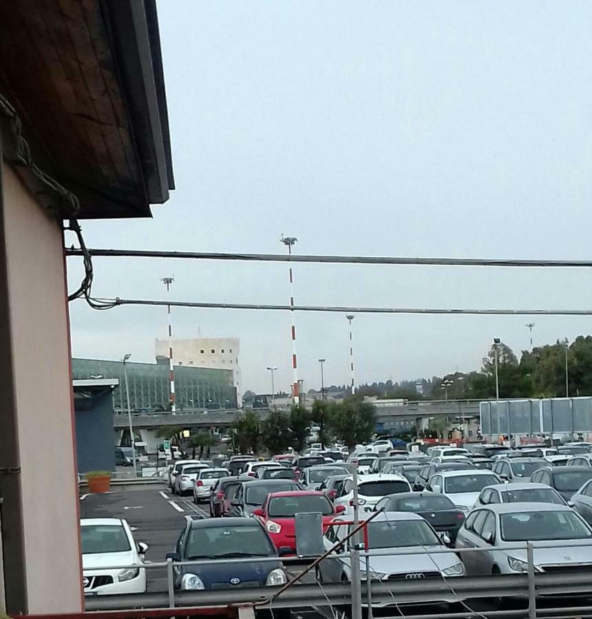 Fontanarossa Airport Apartment Katania Zewnętrze zdjęcie